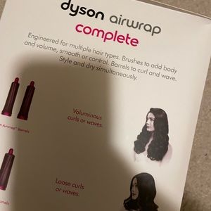 Dyson Hot Pink Airwrap!